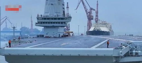 福建艦下水海試，殲-35確認上艦，32面相控陣雷達引領全球
